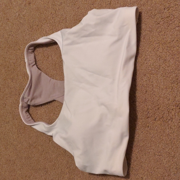 Lululemon Invigorate Bra *High Support, B/C Cups White - Picture 5 of 6